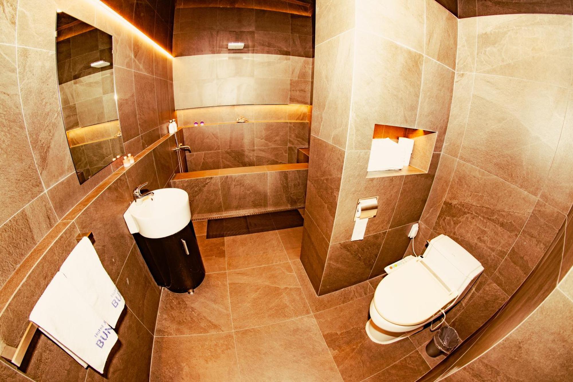 Jeju Bunkerhotel&Resort Согвипхо Экстерьер фото